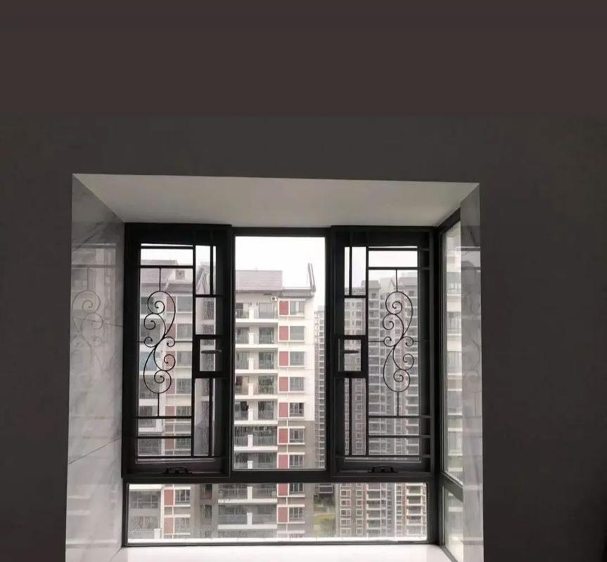 守護家的溫馨——不銹鋼防盜網與鋁合金窗花安裝全解析